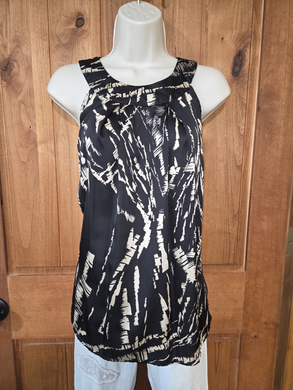 a.n.a Black and Cream Abstract Print Sleeveless‎ Blouse